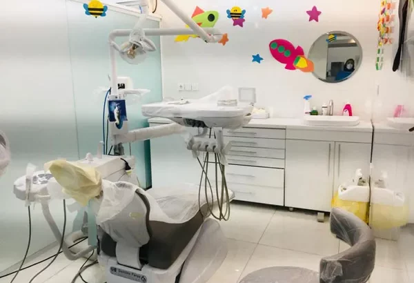 کلینیک دندانپزشکی کودکان